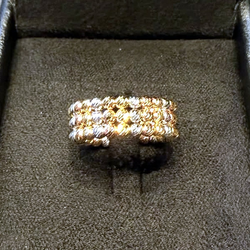 Beaded triple band