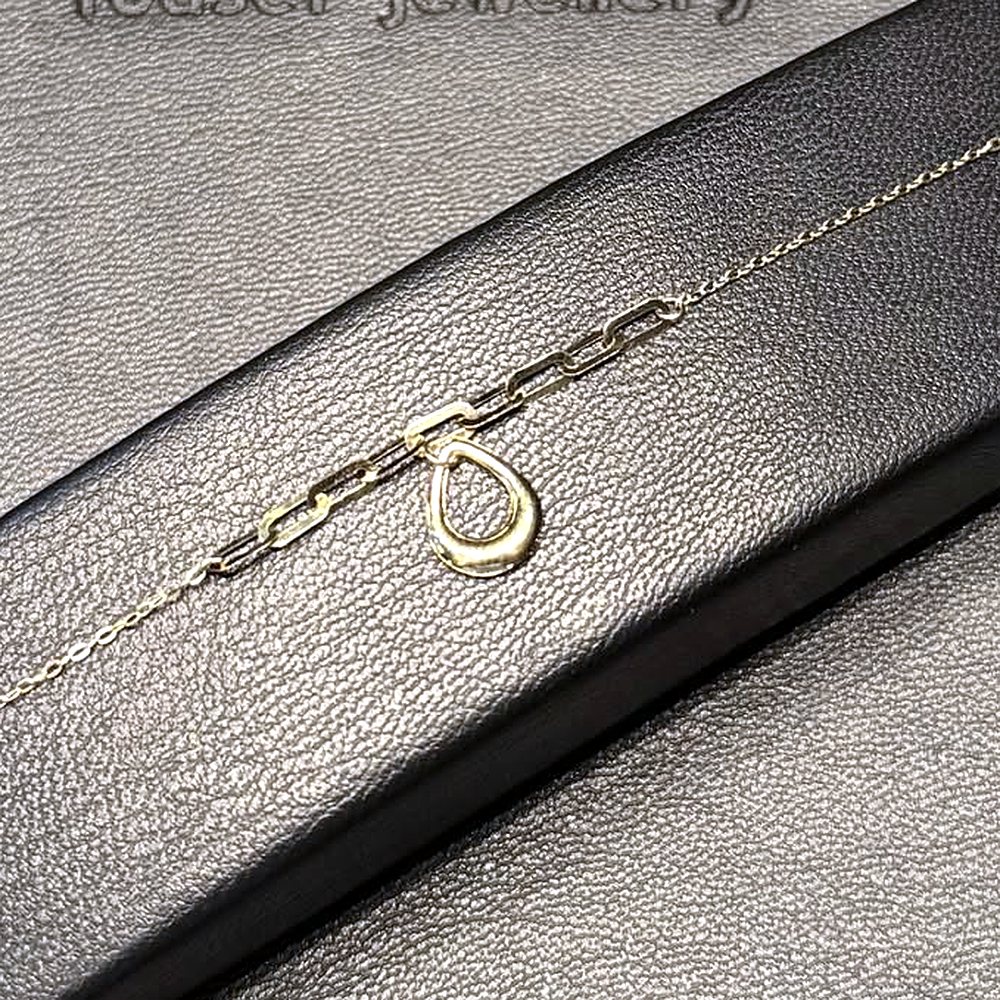 Teardrop bracelet