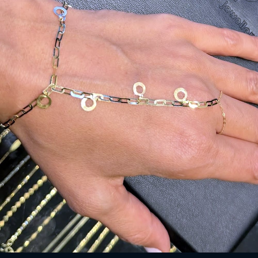 Circle charm hand chain