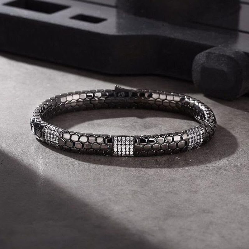 Scale bracelet, crystal bars